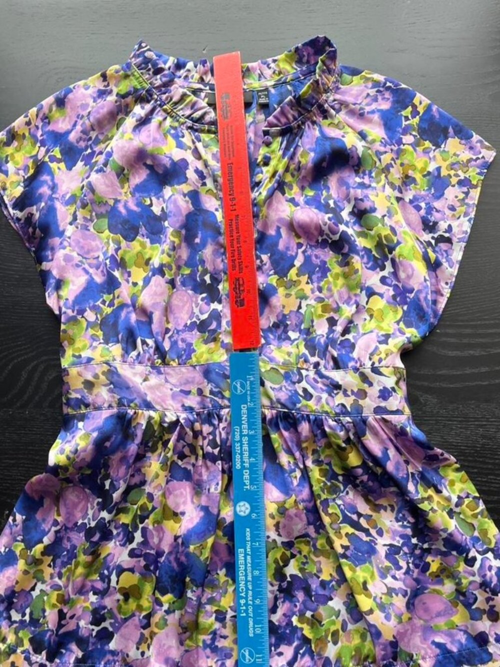 VIBRANT WATERCOLOR FLORAL BLOUSE - Picture 5 of 8
